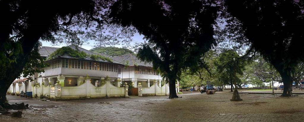 Neemrana'S- Tower House Hotel Kochi Exterior foto