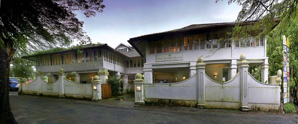 Neemrana'S- Tower House Hotel Kochi Exterior foto